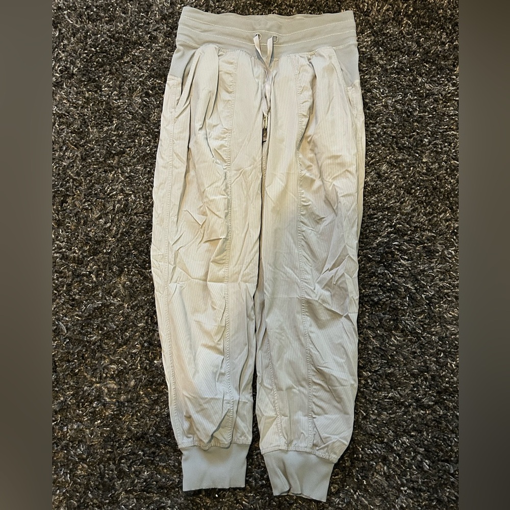 Lululemon Studio Joggers (4)
